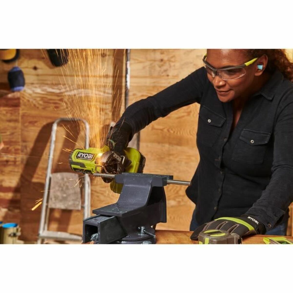 V4H1F115C46389BD37EABB742BB7EA96DF1R7039716P6