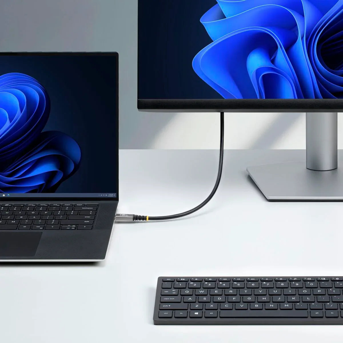 V2HB362A85741F17922E198D5A39E8882E4R7649636P9