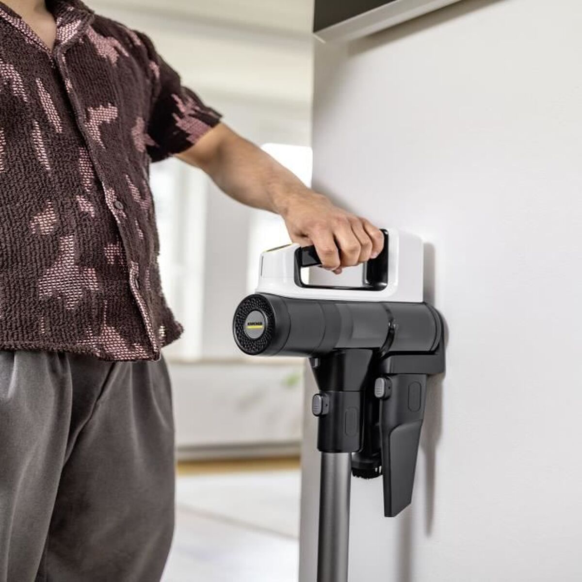 V4HA6823EA3E8E4F648EEBDEA8290F38A16R7356877P5