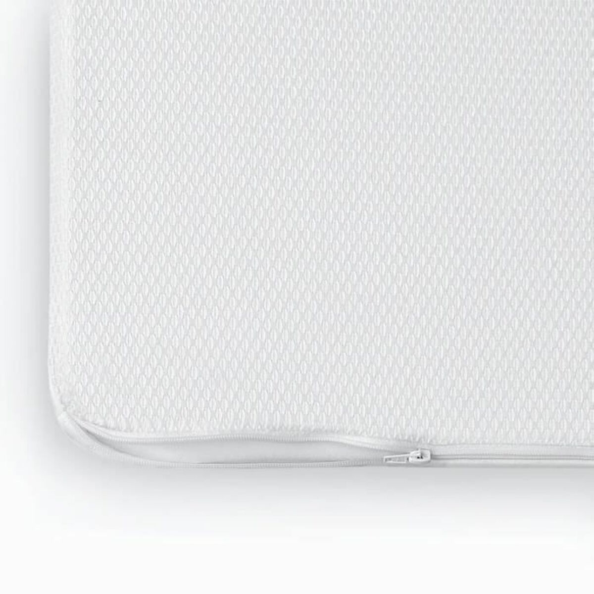 V5H1625EEE6AB6B65FB37B880D960C8D4A6R5819406P3