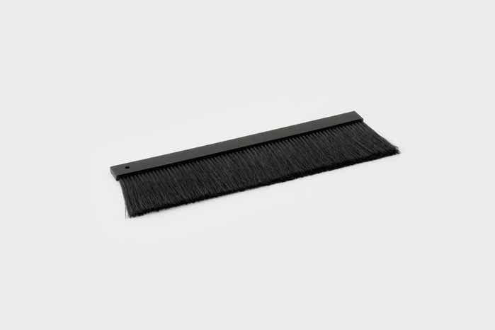 Triton Brush Cabinet Wall Agujero Cables 300X70MM