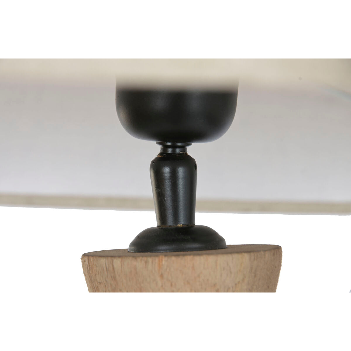 V4HAE2486119A806079D08E1D011F607C47R7472101P5