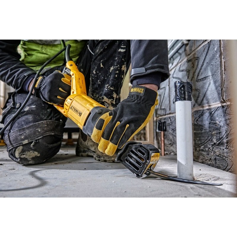 Dewalt Saw Sable With Speed Variable 1100WDWE305PK