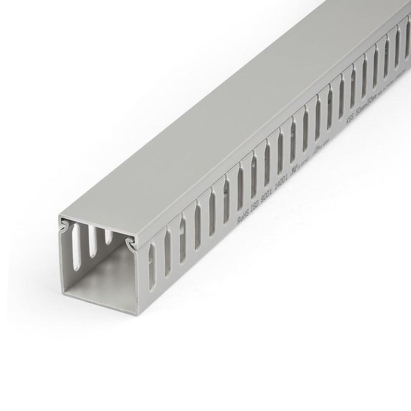 StarTech.com Canaleta Cableado With Slot Abierta And Cover 50MM An X 50MM - 2M Lar - Ranuras 8MM, Cover Pvc
