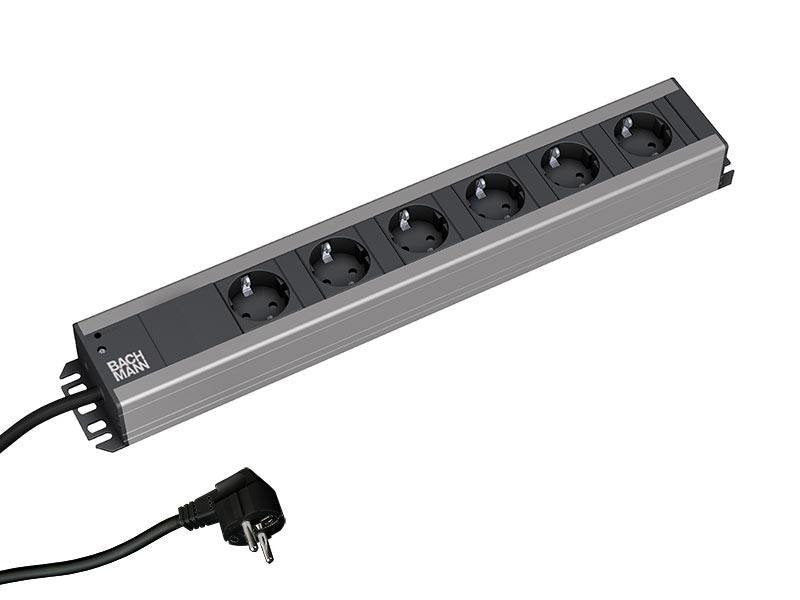 Bachmann Power Strip 19 6 Sockets 90° Black 2,0M